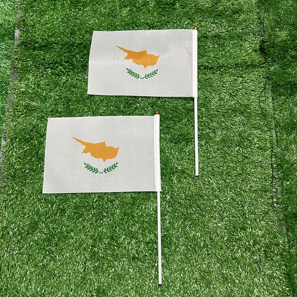 Bandera del cielo, bandera de mano de Chipre, 10/20/50/100 Uds., 21x14cm, banderas onduladas de mano de Chipre con poste de plástico para actividades deportivas, decoración del hogar - imagen 3