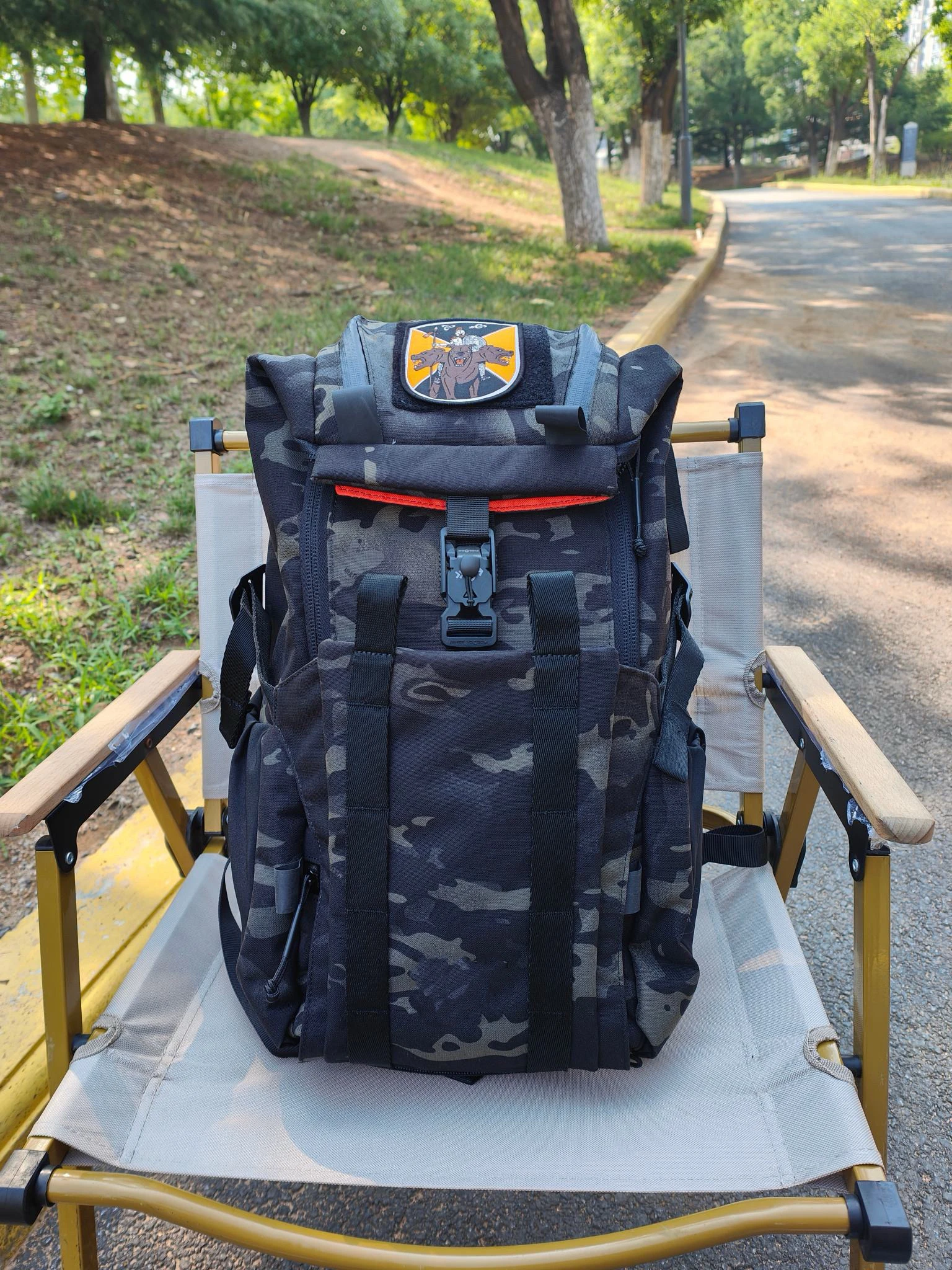 Mochila táctica para senderismo montañismo Camping 16L impermeable resistente al desgaste desplazamientos turismo bolsa de gran capacidad - imagen 4