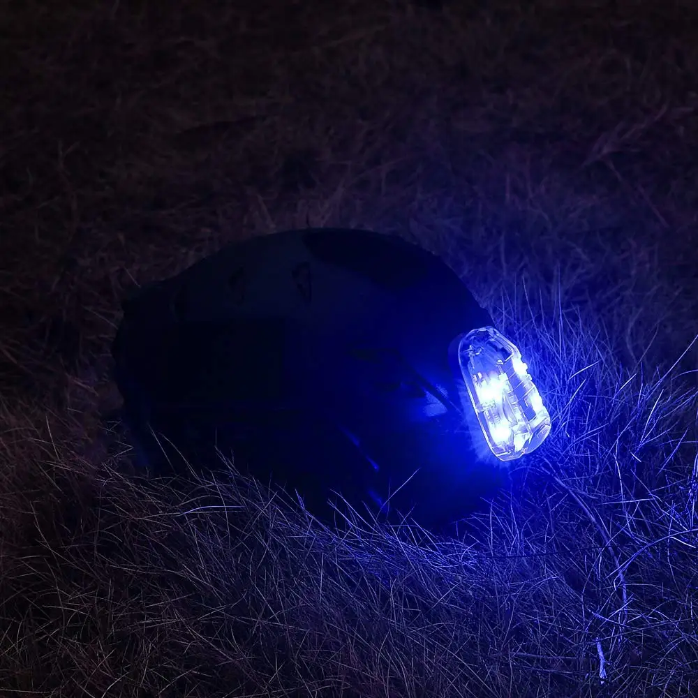 Luz táctica para casco con estroboscópico IR, azul verde rojo - imagen 5