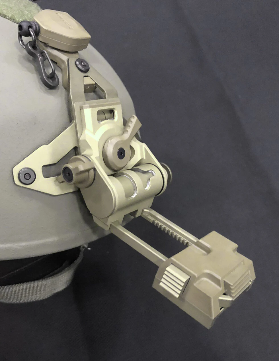 Gafas de visión nocturna NVG Mount L4 puente con cubierta PVS14 - imagen 3