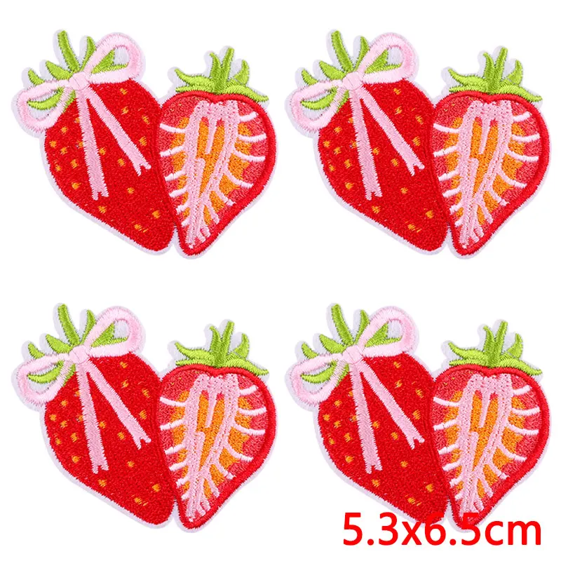 Parche bordado termoadhesivo rosa corazón de dibujos animados - imagen 2