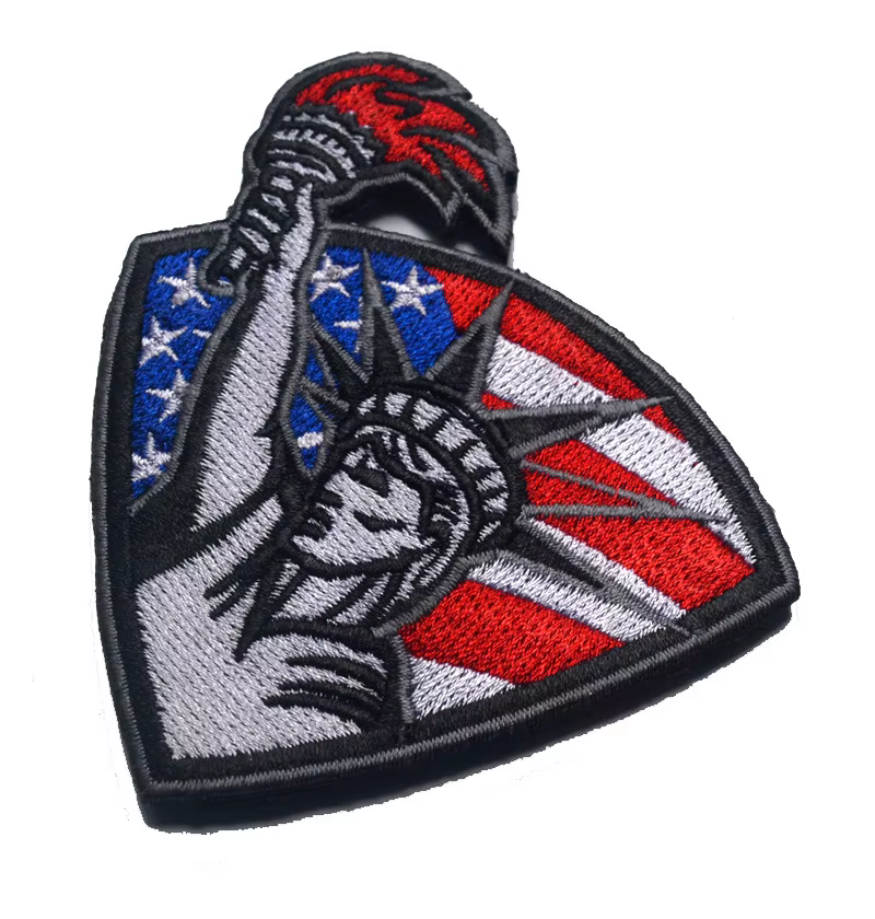 Parche bordado Estatua Libertad USA – Chaqueta o mochila - imagen 3