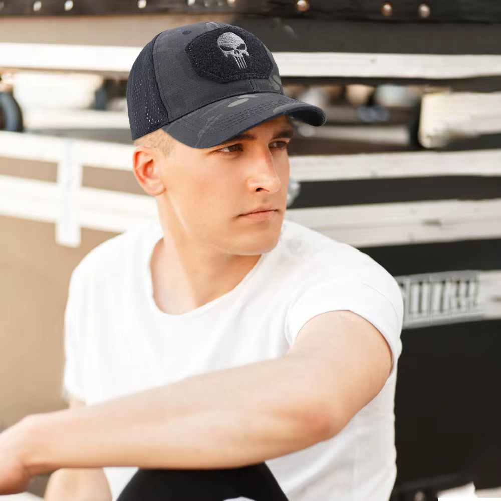 Detalle de la correa ajustable con hebilla