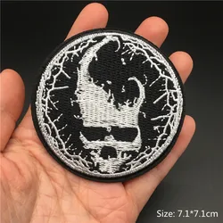 Parches bordados negros tácticos – Insignias resistentes para chaleco