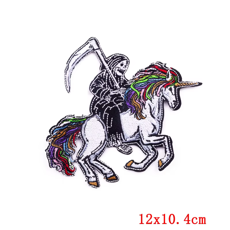 Set completo de 10 parches Animal Punk desplegados