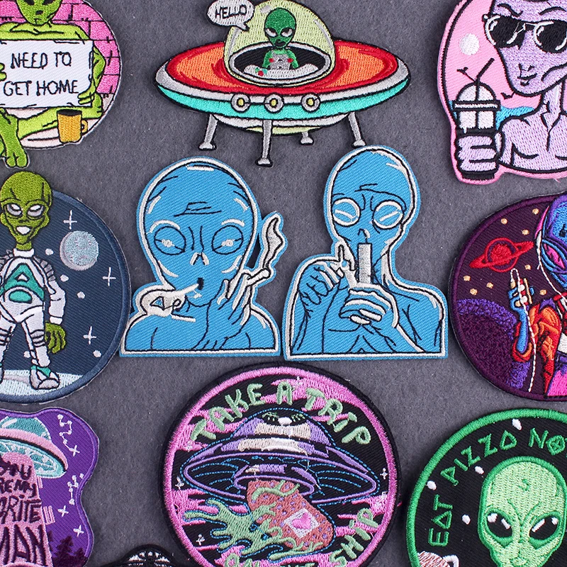 Parche Bordado Alien OVNI para planchar