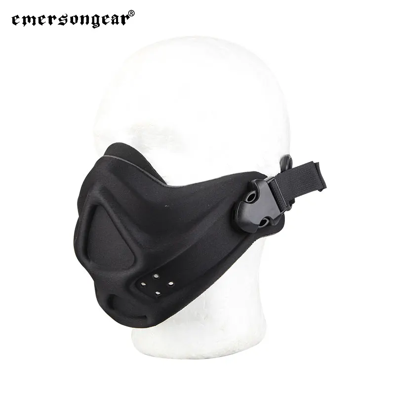 Mascarilla táctica Emersongear en vista frontal