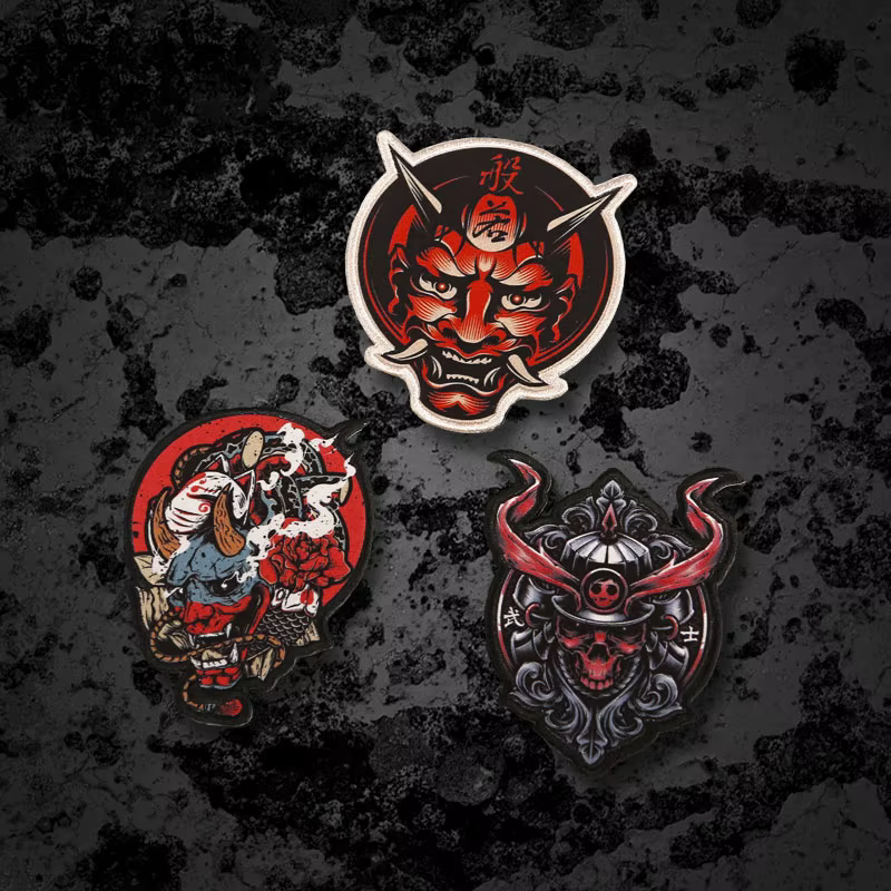 Parches STUCK GHOSTS diseño estrella