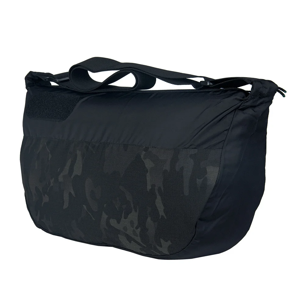 Interior con bolsillo de malla