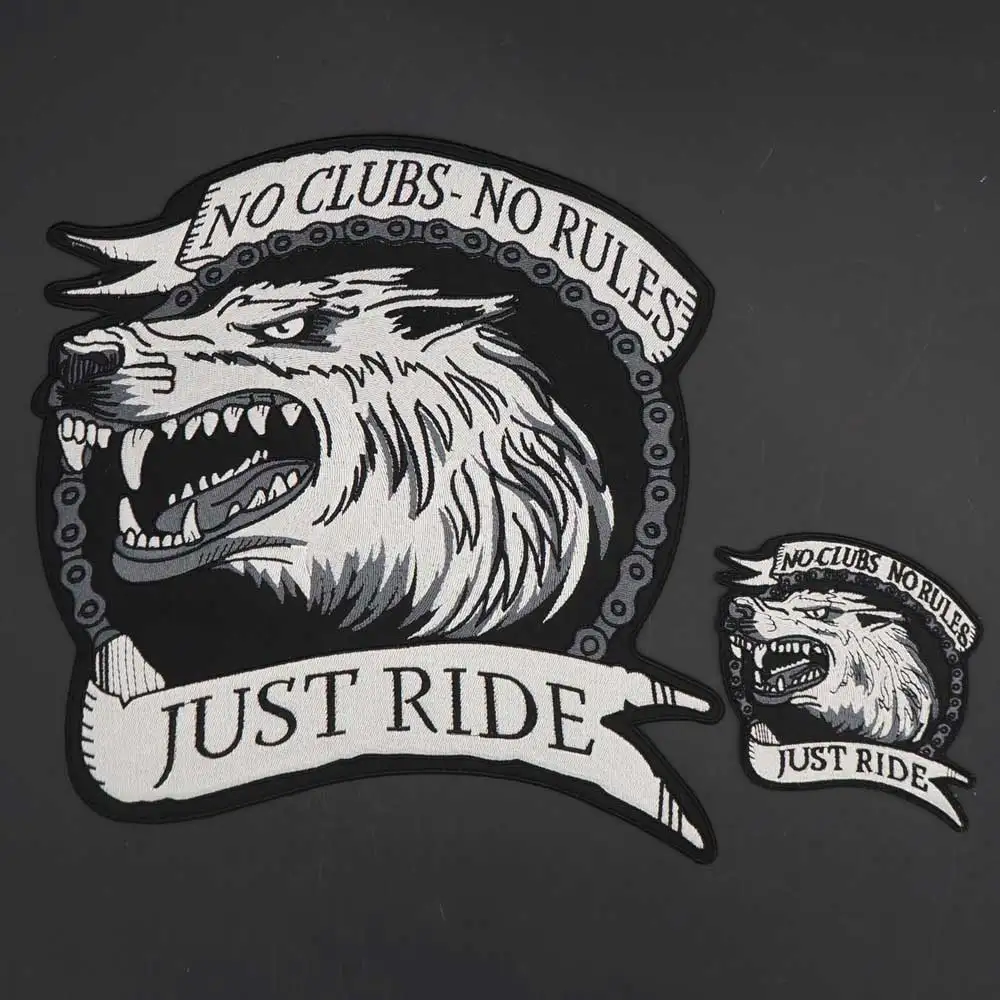 Parche bordado de Lobo estilo insignia