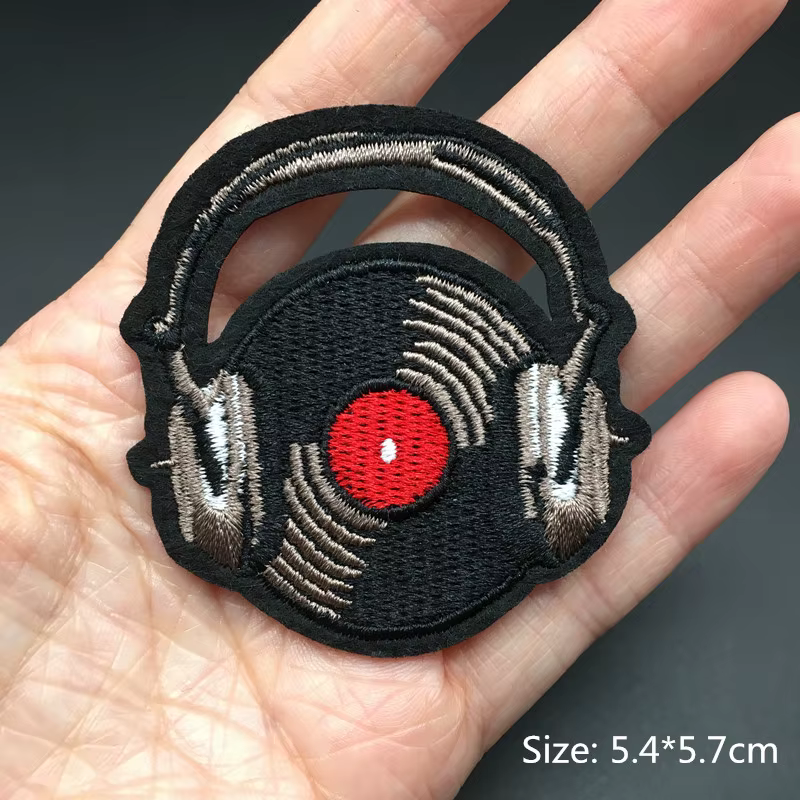 Parche bordado termoadhesivo lobo – Táctico militar para ropa y chaleco - imagen 3