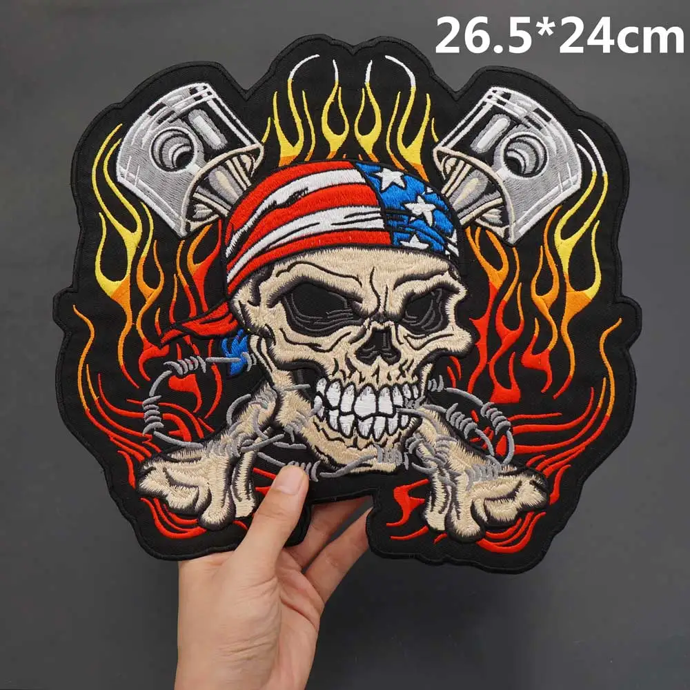 Insignia con temática Punk para prendas de motorista