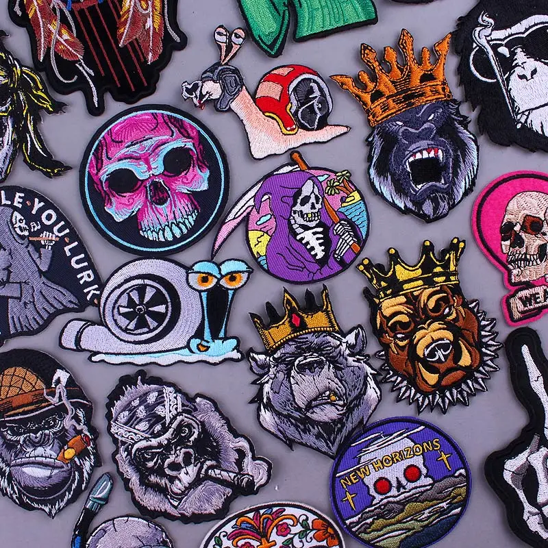 Parche bordado calavera homologable para chaqueta vaquera - imagen 4