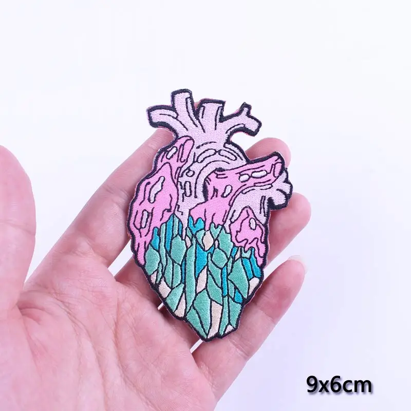 Parche bordado corazón rock Van Gogh – Para coser o planchar en ropa - imagen 3