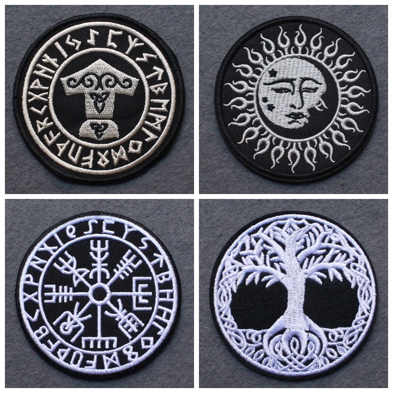 Parche vikingo bordado con diseño de runas nórdicas