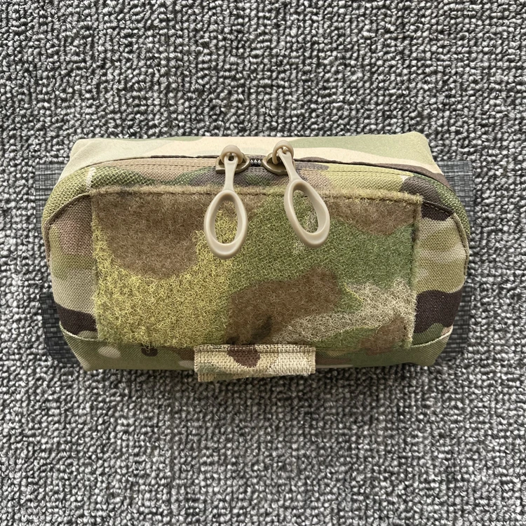 Bolsa táctica Multicam con acceso frontal