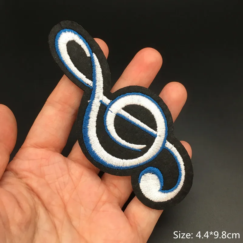 Parche táctico bordado calavera con auriculares para planchar o coser - imagen 4