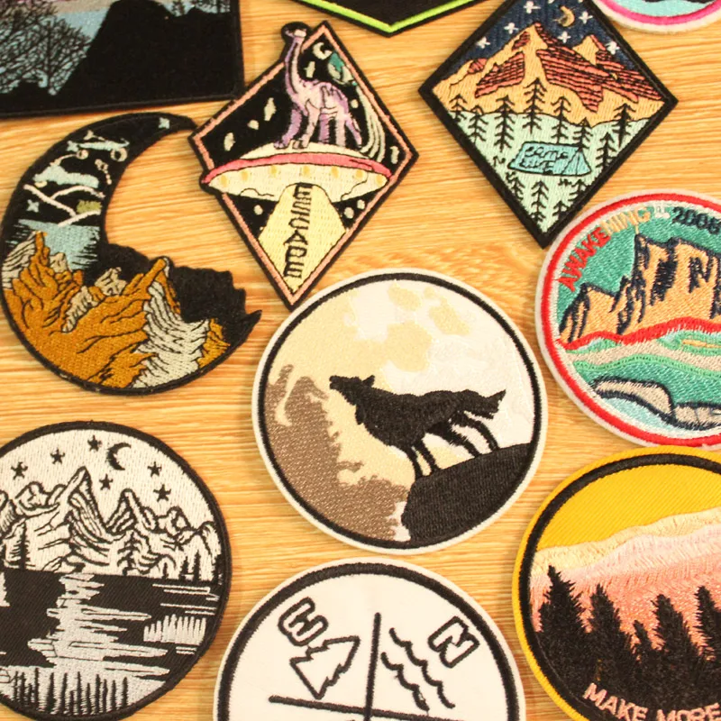 Parches bordados Mountain Trave