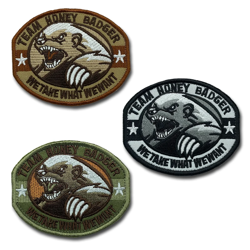 Parche bordado Honey Badger con gancho para chaqueta y mochila