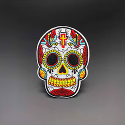 Parche bordado calavera - estilo punk para ropa y equipamiento