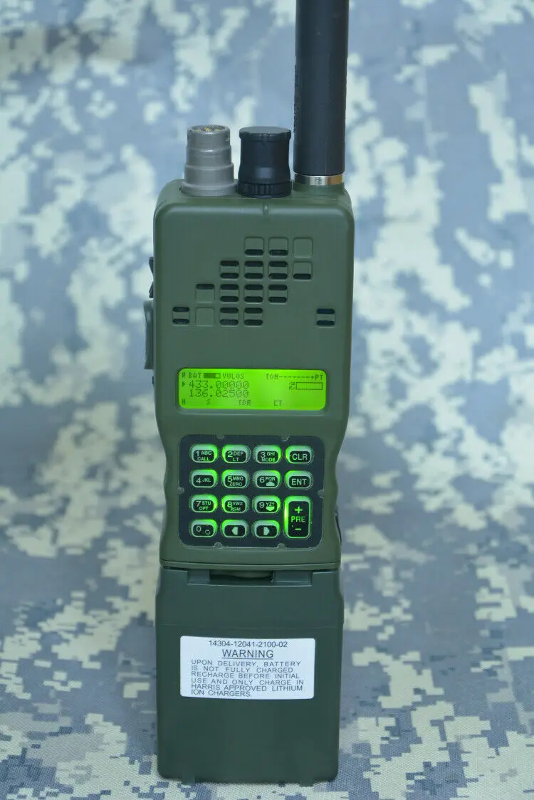 Estuche baterías radio AN/PRC-152A con línea escritura frecuencia - imagen 4