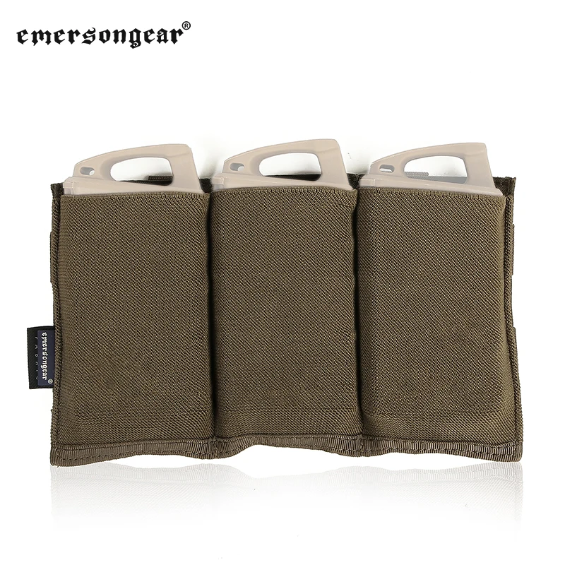 Emersongear Carrier MOLLE triple cargador vista frontal en negro