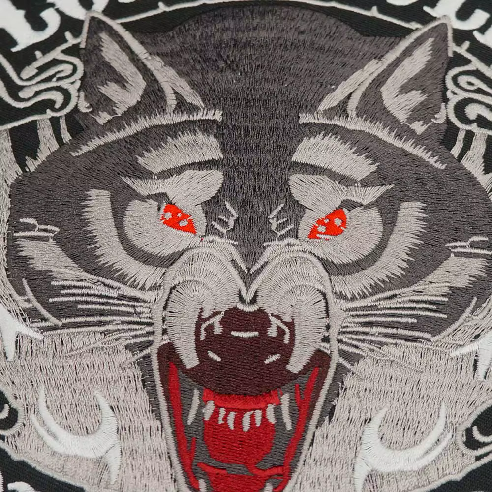 Lone Wolf No Club parche bordado termoadhesivo estilo motero punk - imagen 4