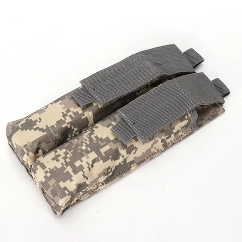 Detalle del sistema de correas MOLLE