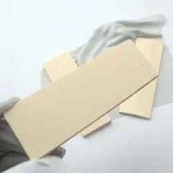 Mango para cuchillo EDC de resina marfil sintético 120x40x8mm