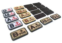 Parche tipo de sangre bordado A+ - rayas tacticas con Velcro