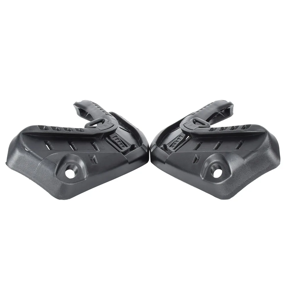 Riel con accesorios montados en configuración táctica