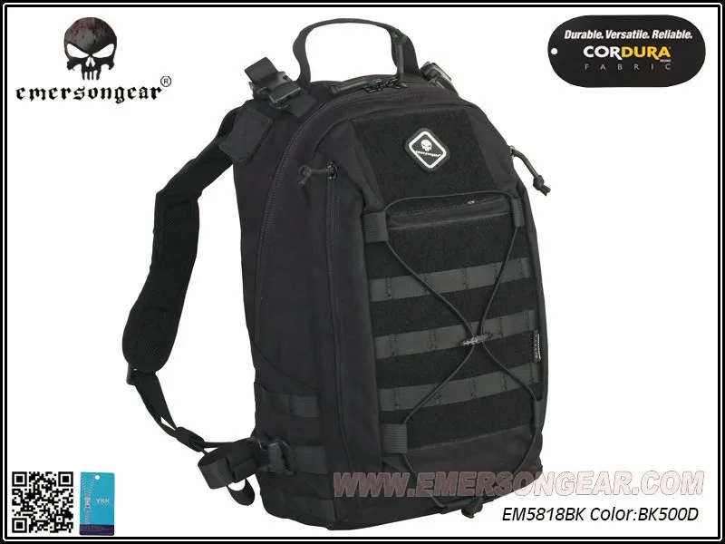 Vista frontal de la mochila Emersongear en color Multicam