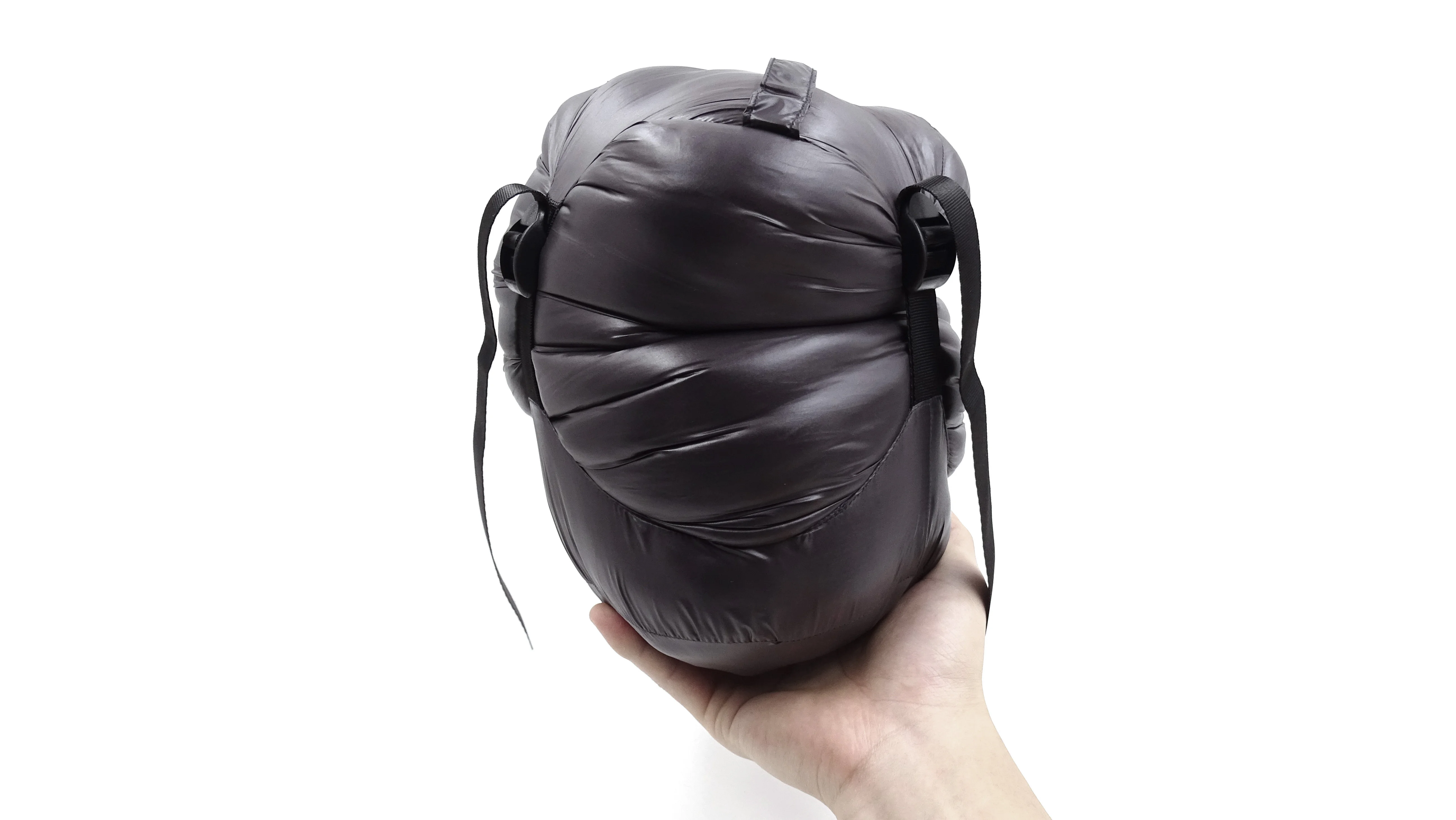 Interior del saco con relleno de plumón