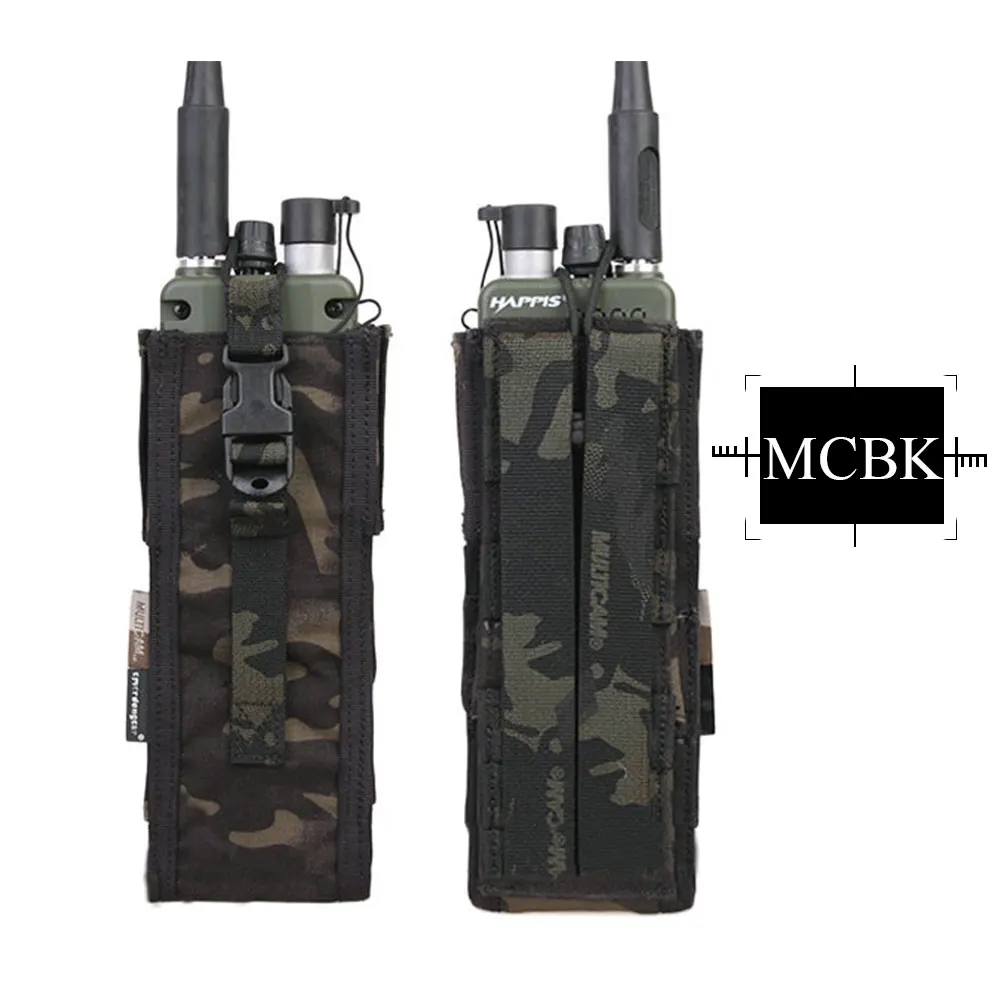 Porta-radio EMERSONGEAR en uso táctico