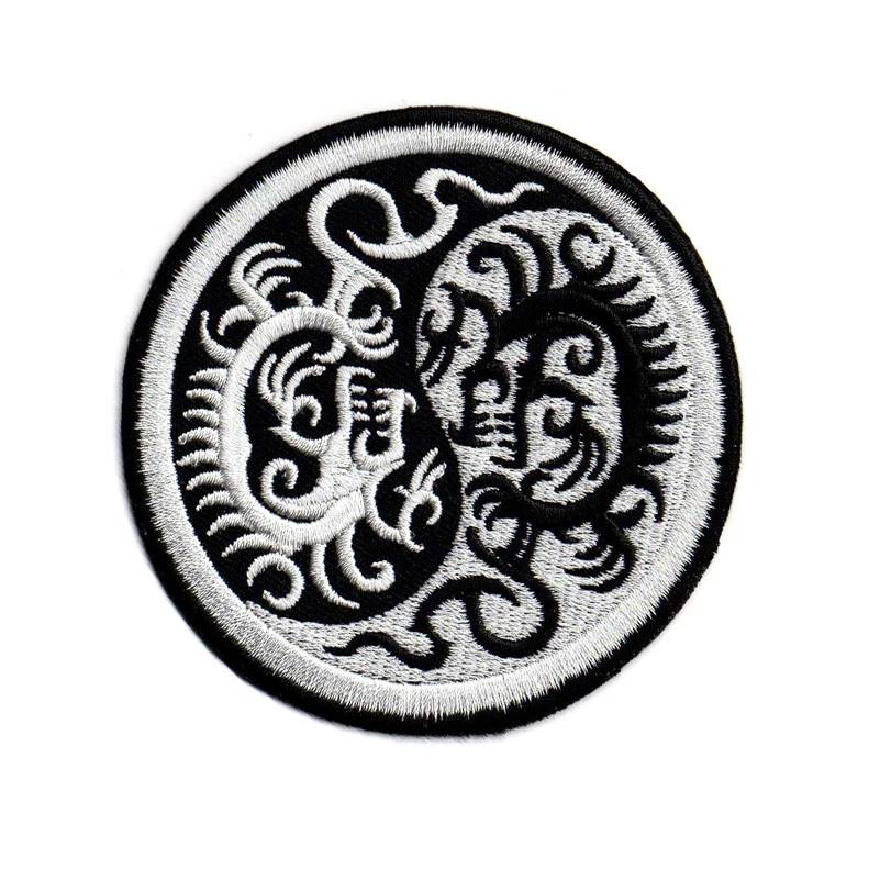 Parche bordado Yin Yang gato dragón pájaro negro blanco para mochila