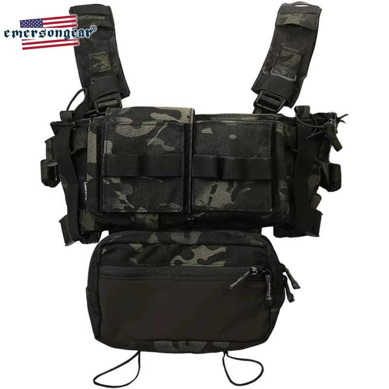 Detalle de hebillas y ajuste del chest rig