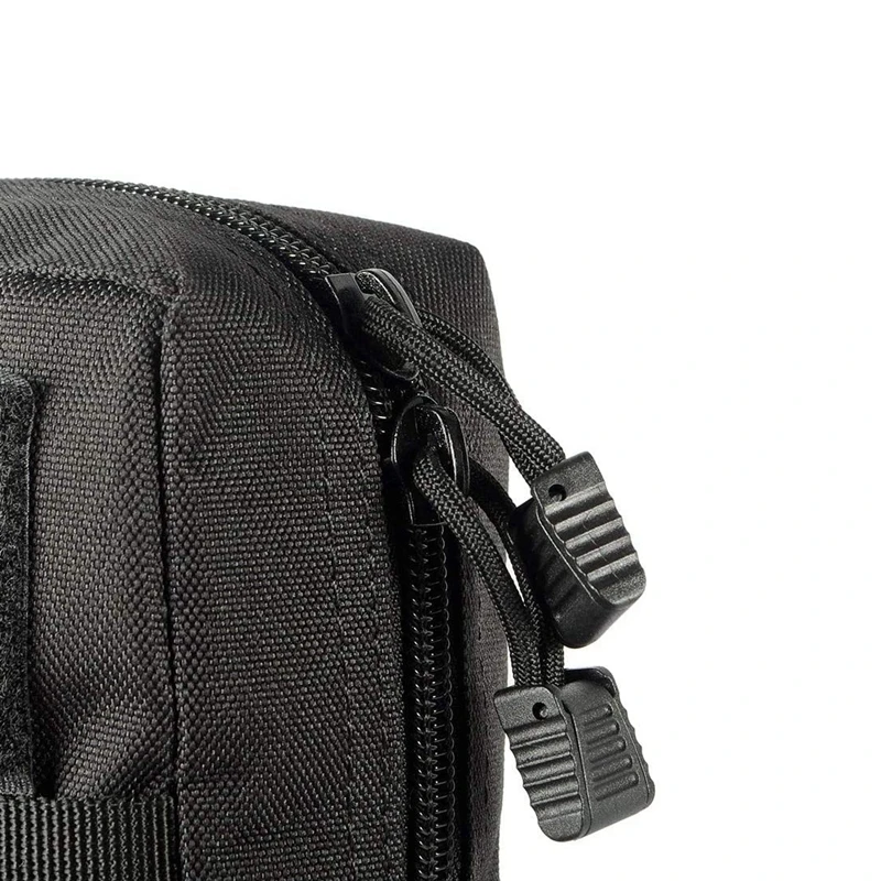 Detalle del material impermeable y hebilla de cierre