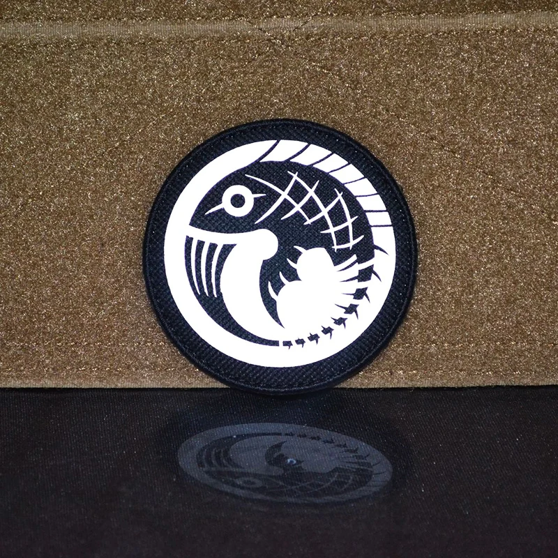 SCP Foundation parche reflectante IR brazalete táctico EDC - imagen 5