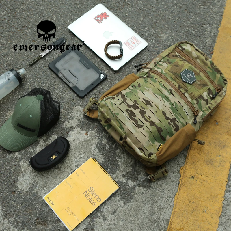 Detalle del panel MOLLE láser