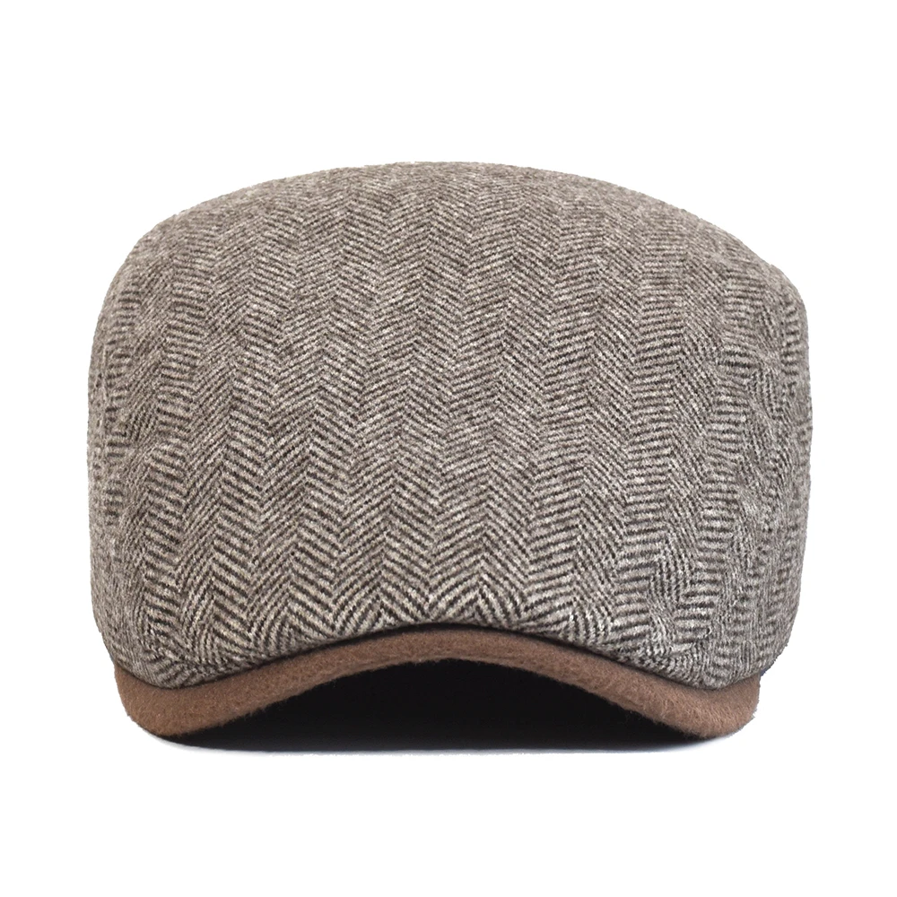 Vista lateral con forma de gorra plana y perfil vintage