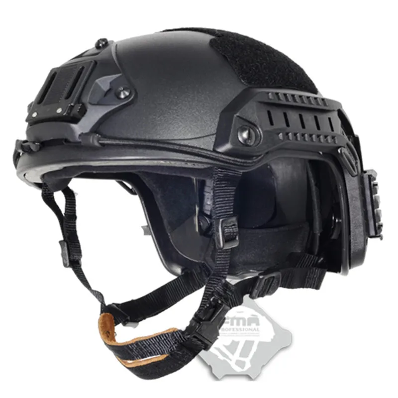 Vista frontal del casco táctico FMA ABS