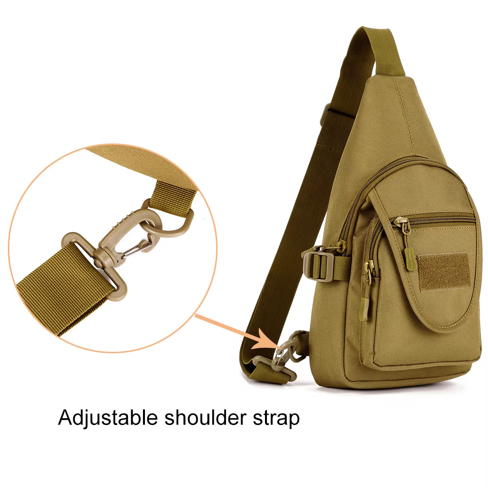 Bolso táctico en uso durante actividad Outdoor