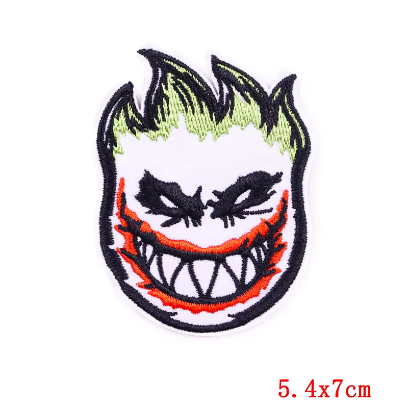 Parche bordado payaso punk para coser o pegar - imagen 3