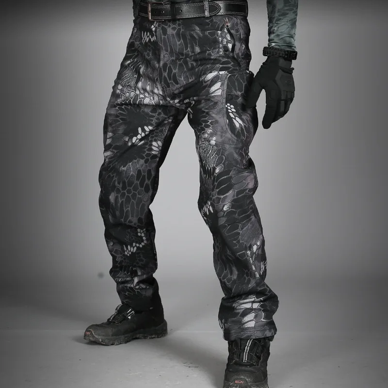 Mono táctico tiburón hombre impermeable con bolsillos MOLLE - imagen 3