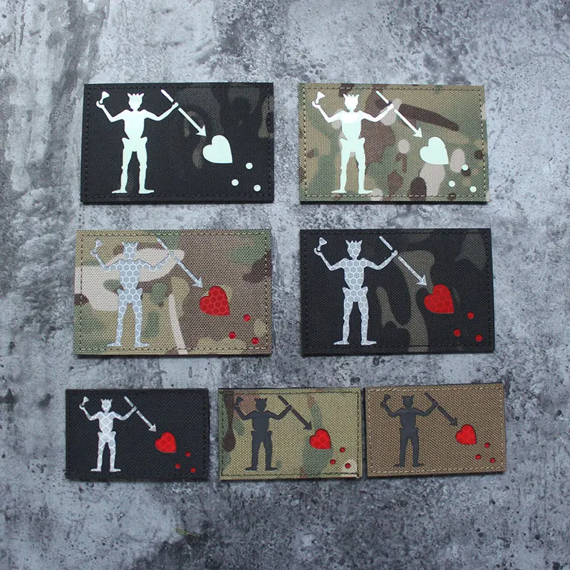 Parche IR luminoso corazón rojo pirata para chaleco táctico MOLLE - imagen 2