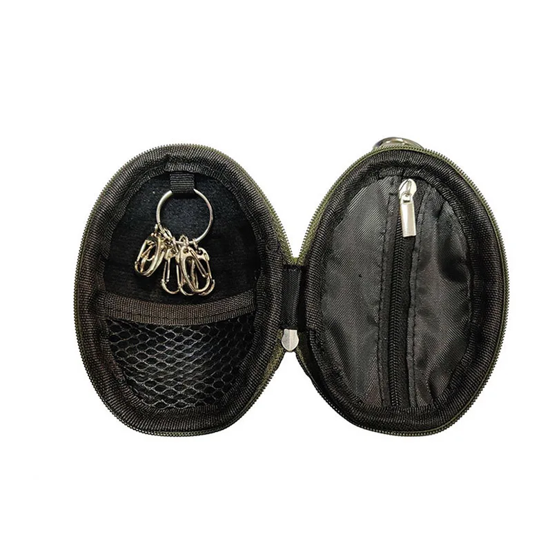 Interior con llaves y monedas