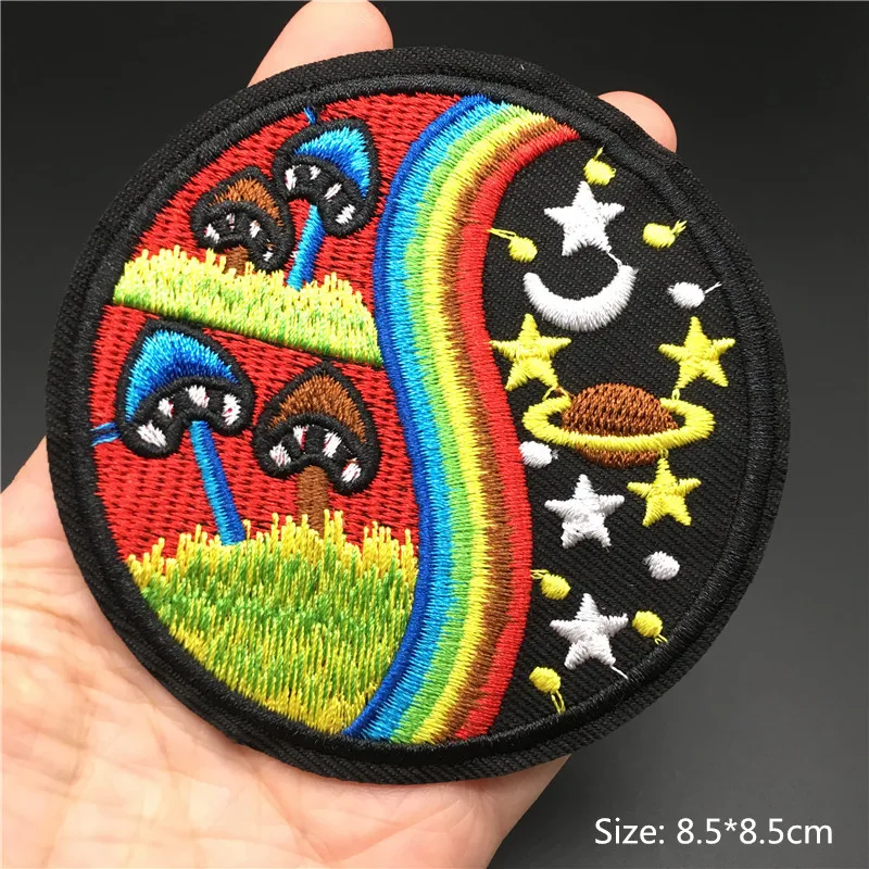 Parches bordados para ropa - Van Gogh Noche Estrellada y montaña - imagen 2