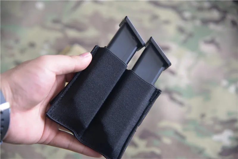 Bolsa en equipamiento tipo MOLLE