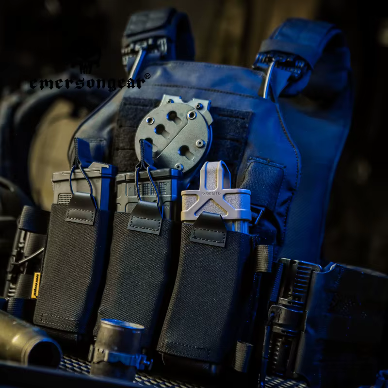 Emersongear Portacargadores Triple 5.56 MOLLE – Cierre Magnético Elástico - imagen 4