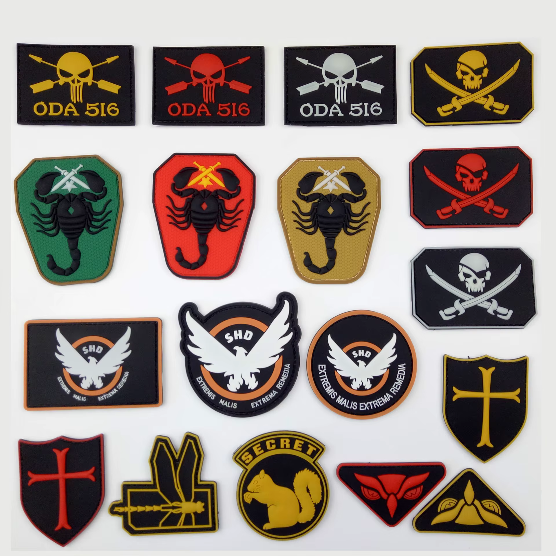 Parche escorpión táctico PVC – Gancho trasero para chaleco o chaqueta - imagen 3